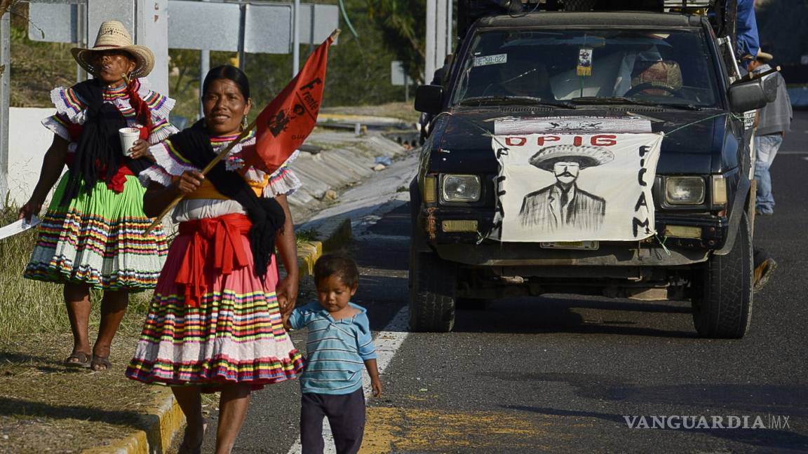 Arriba a Edomex caravana por la libertad de presos políticos