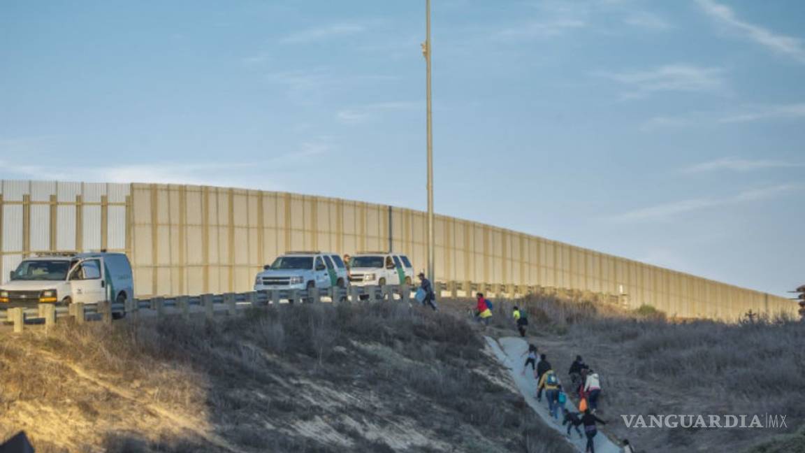 Bloquea Juez política de Donald Trump que permitía regresar a México a solicitantes de asilo