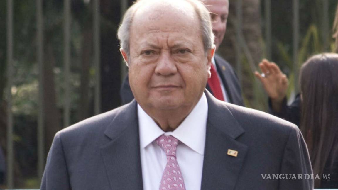 $!Pemex vende gasolinas 50% más baratas en EU; aquí le pagamos IEPS, IVA, y al líder sindical Romero Deschamps…