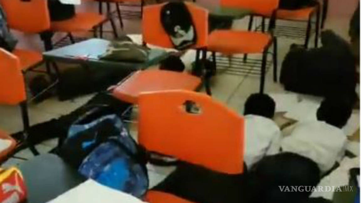 Terror en salón de clases, niños se tiran al piso para cubrirse de balacera en Nuevo Laredo