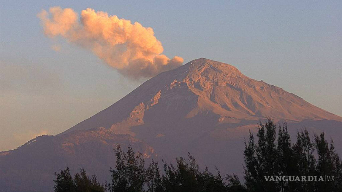 Volcán Popocatépetl emite 67 exhalaciones