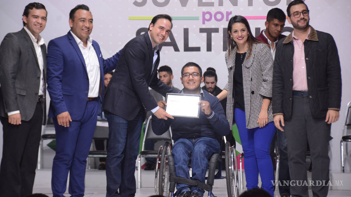 Entrega Manolo Jiménez Premio Municipal de la Juventud 2018