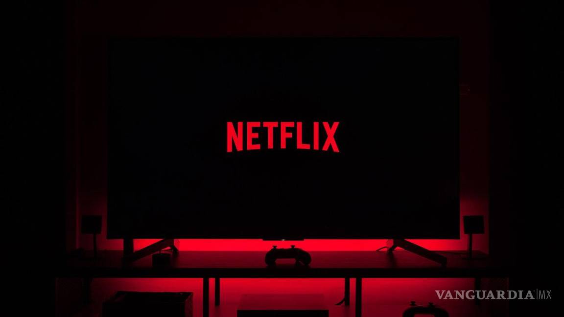 Netflix pierde suscriptores por primera vez en una década, sus acciones caen 24%