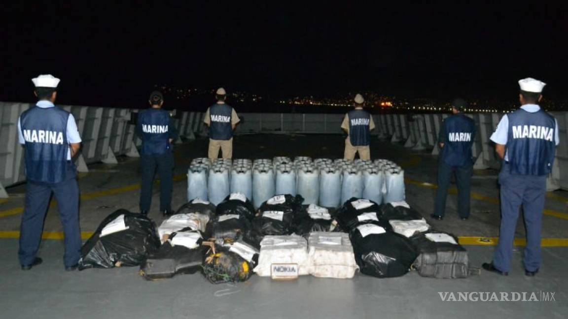 Aseguran en Guerrero embarcación con casi una tonelada de cocaína