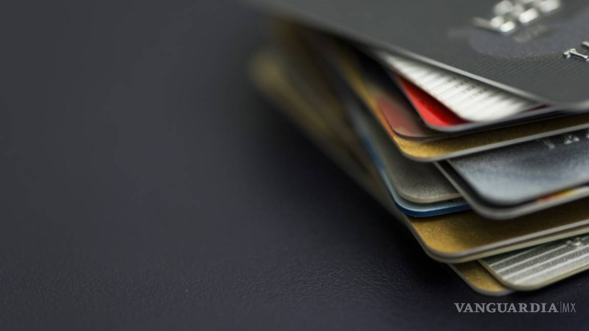 $!Bancos ganan en comisiones suficiente dinero como para cancelar el NAIM