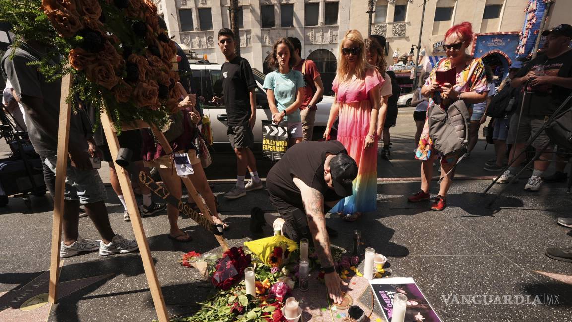 Homenaje desde Hollywood: convierten estrella de Ozzy Osbourne en altar