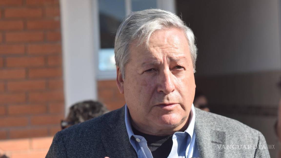 Ayuntamiento de Saltillo busca comprar camiones de bomberos con escaleras telescópicas