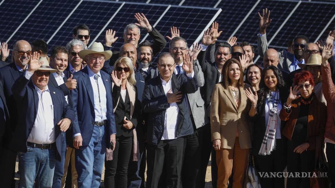 Obligado por la invasión rusa en Ucrania, México presenta “la mayor planta solar de Latinoamérica”