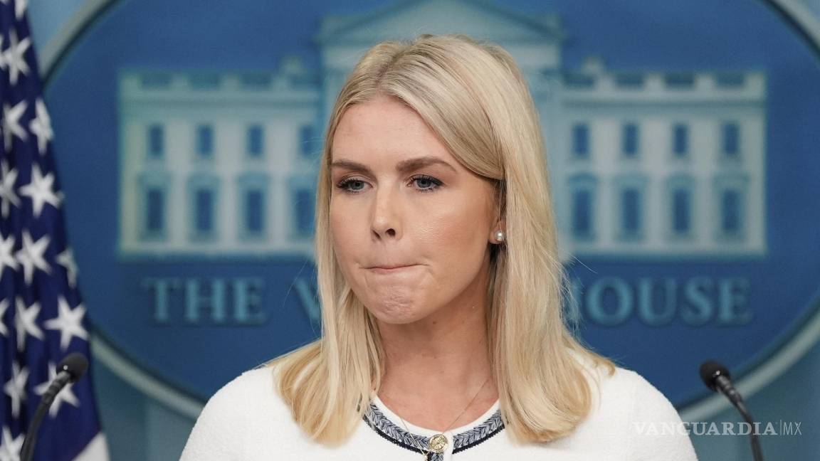 $!La secretaria de prensa de la Casa Blanca, Karoline Leavitt. La Casa Blanca cerró la puerta a los llamados de una investigación adicional sobre la pesquisa de Epstein.