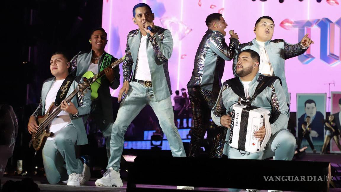 Las horas decadentes del Narcocorrido y el auge de la apología del crimen