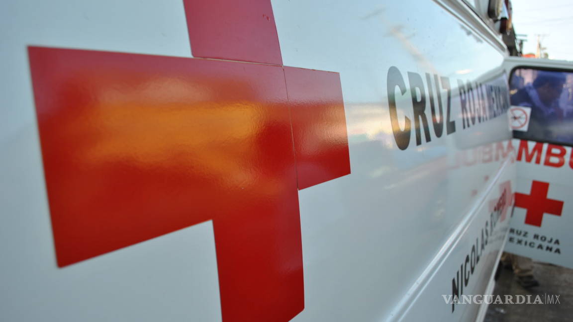 Posible contagiado de COVID-19 muere antes de llegar a Cruz Roja Saltillo