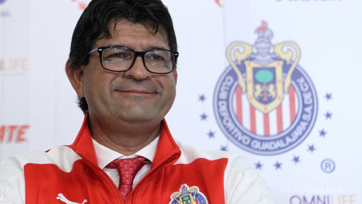 OFICIAL: José Cardozo deja la dirección técnica de las Chivas