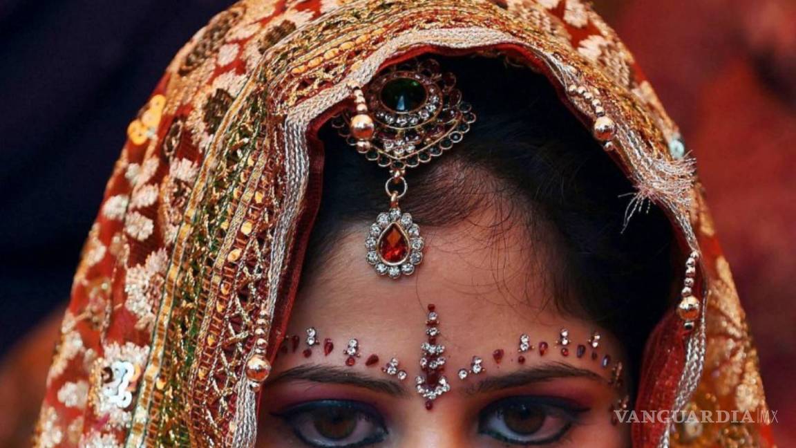Tribunal indio anula matrimonio infantil gracias a fotos en Facebook