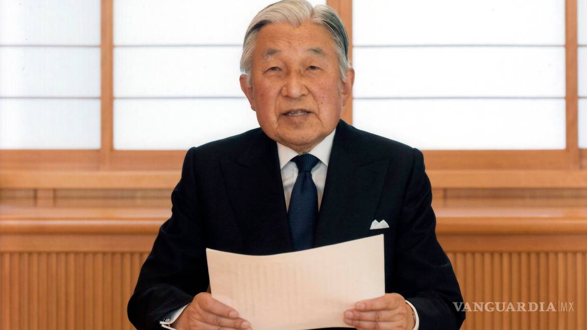 $!Akihito, cede el trono japonés por primera vez en 200 años