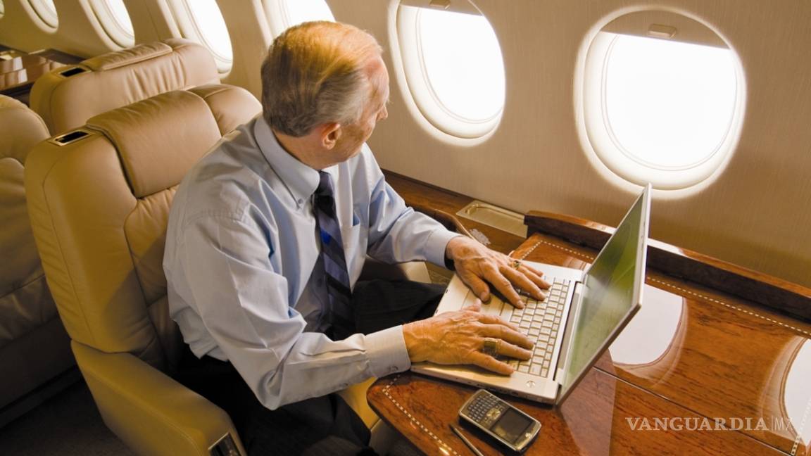EU prohibirá laptops y tablets en vuelos provenientes de Europa