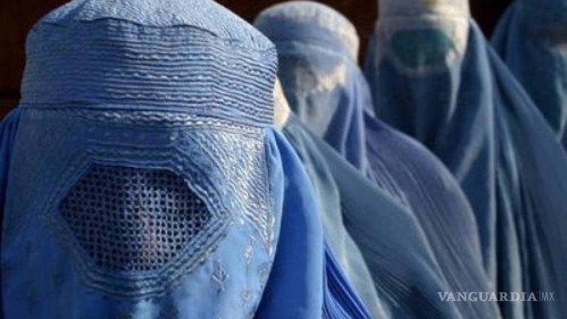 El Talibán anula divorcios, obligando a afganas a regresar con maridos golpeadores