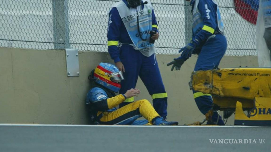 El día en que Fernando Alonso celebró podio de tercero en GP de Brasil 2003 en el hospital