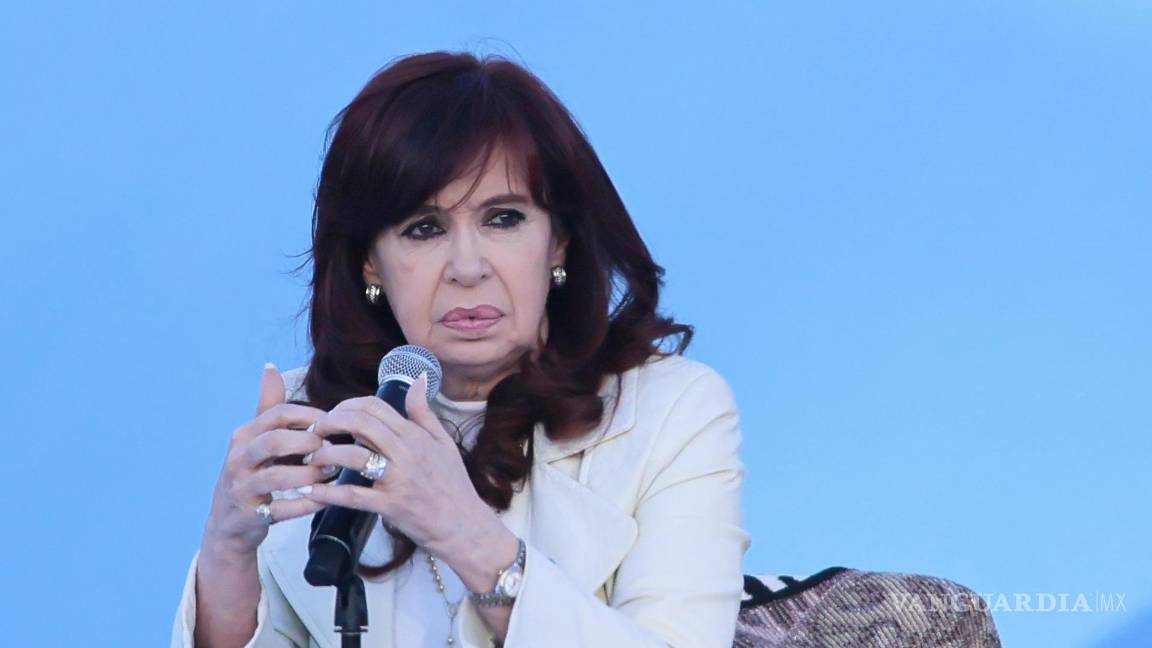 $!La expresidenta de Argentina Cristina Fernández de Kirchner como su hijo Julio De Vido siguen bajo investigación judicial por otras causas de corrupción.