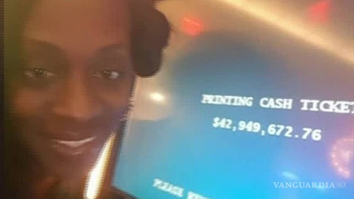 $!Mujer gana 42 mdd en tragamonedas y casino no le paga
