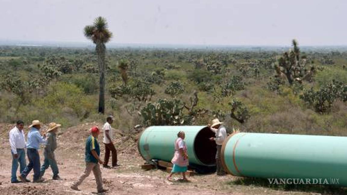 Les pagan 4200 pesos por ocupar sus tierras 30 años, bloquean gasoducto