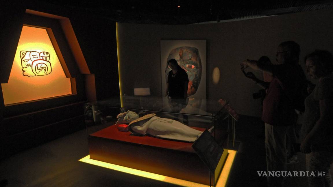 $!Museo del Templo Mayor exhibe ajuar funerario de Reina Roja de Palenque