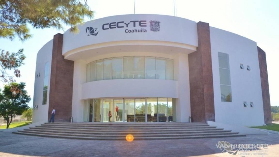 Cecyte Coahuila cumple a medias pago a profesores; amagan afectados con llevar caso a tribunales