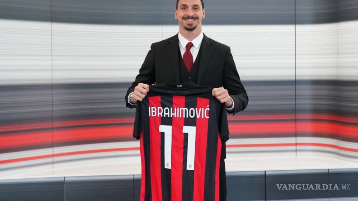 Zlatan Ibrahimovic renueva con el Milan hasta el 2022