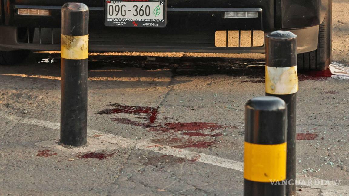 $!PUEBLA, PUEBLA, 14FEBRERO2026.- Durante la madrugada de este día se registró una balacera en el bar El Despecho, ubicado en la zona de Angelópolis, la cual dejó como saldo tres personas muertas. FOTO: MIREYA NOVO/CUARTOSCURO.COM