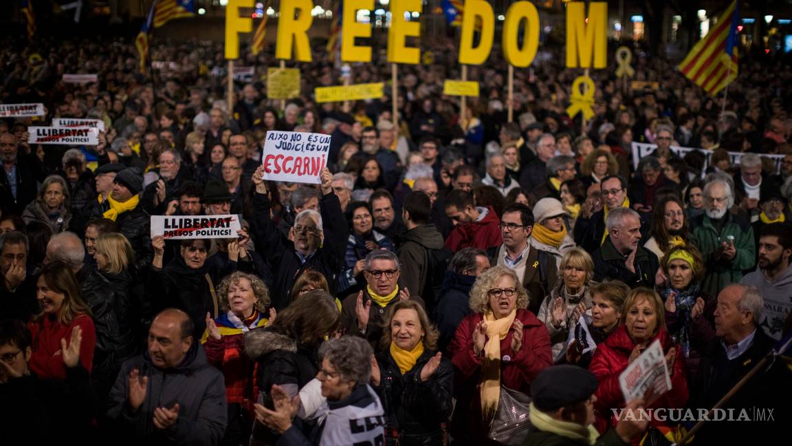 $!Inicia en España el juicio contra 12 independentistas catalanes