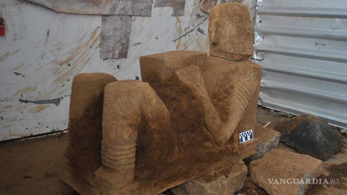 Encuentran escultura de Chac Mool en Pátzcuaro, Michoacán