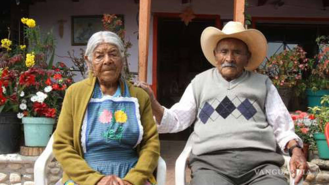 Esta pareja mexicana lleva 83 años de matrimonio
