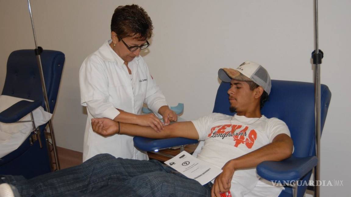 Universitarios de Saltillo, ejemplo en donación de sangre