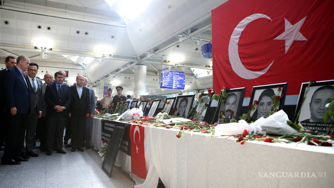 Suman 37 detenidos por atentado contra aeropuerto de Estambul