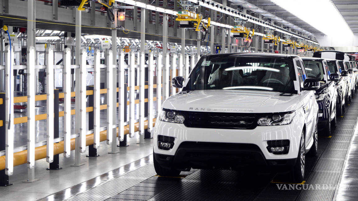 Como Ford, Jaguar Land Rover también elimina empleos, para reducir costos