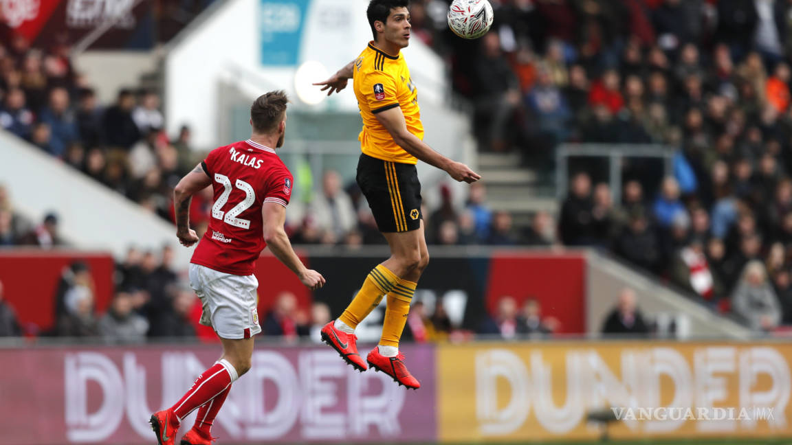 Wolverhampton con Raúl Jiménez avanzan a la siguiente ronda de la FA Cup