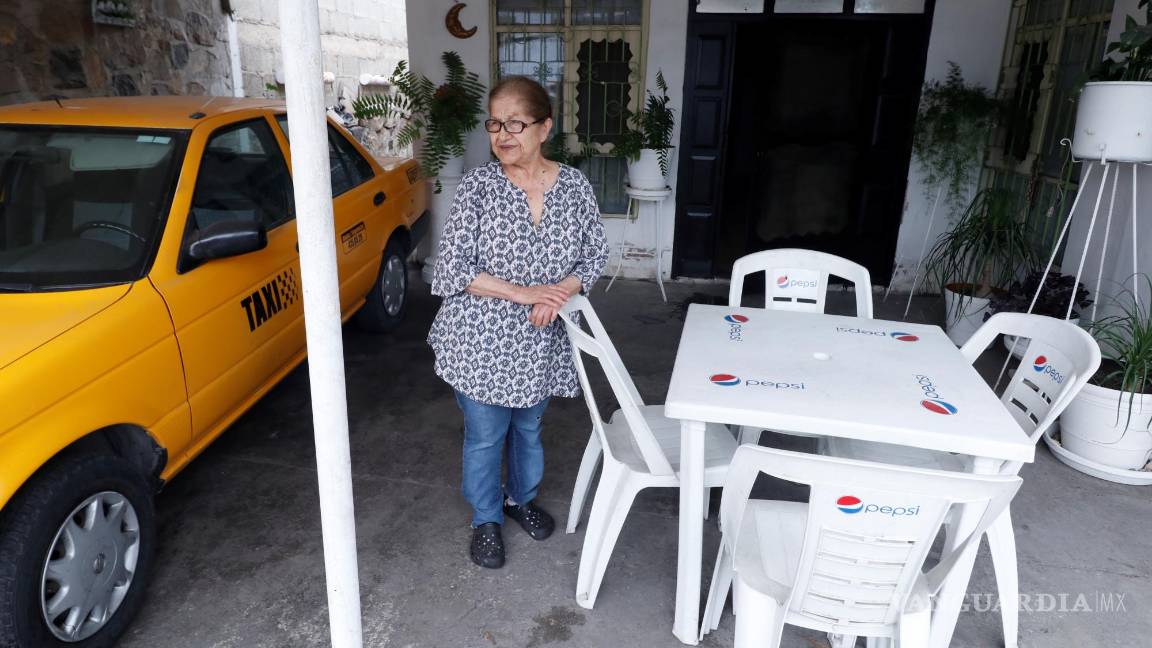 $!No es la primera ocasión que los vecinos de colonias aledañas a Tupy se quejan de los polvos que cubren sus casas.