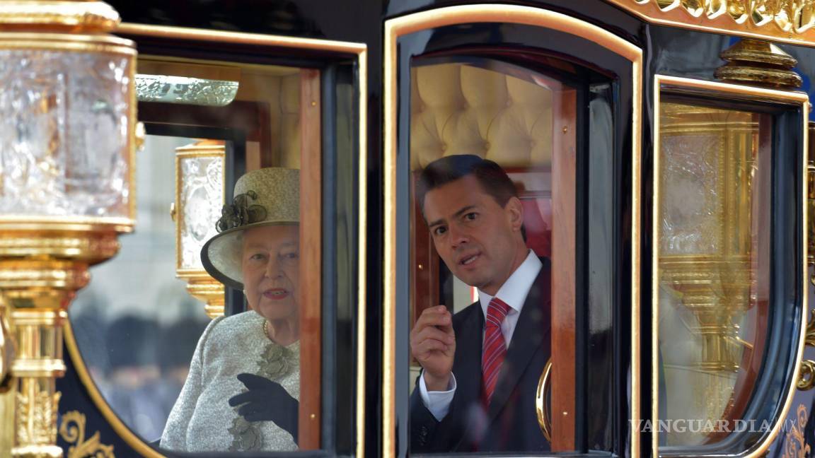 $!El entonces presidente Enrique Peña Nieto se reunió con la Reina Isabel II de Inglaterra en el marco de la visita diplomática.