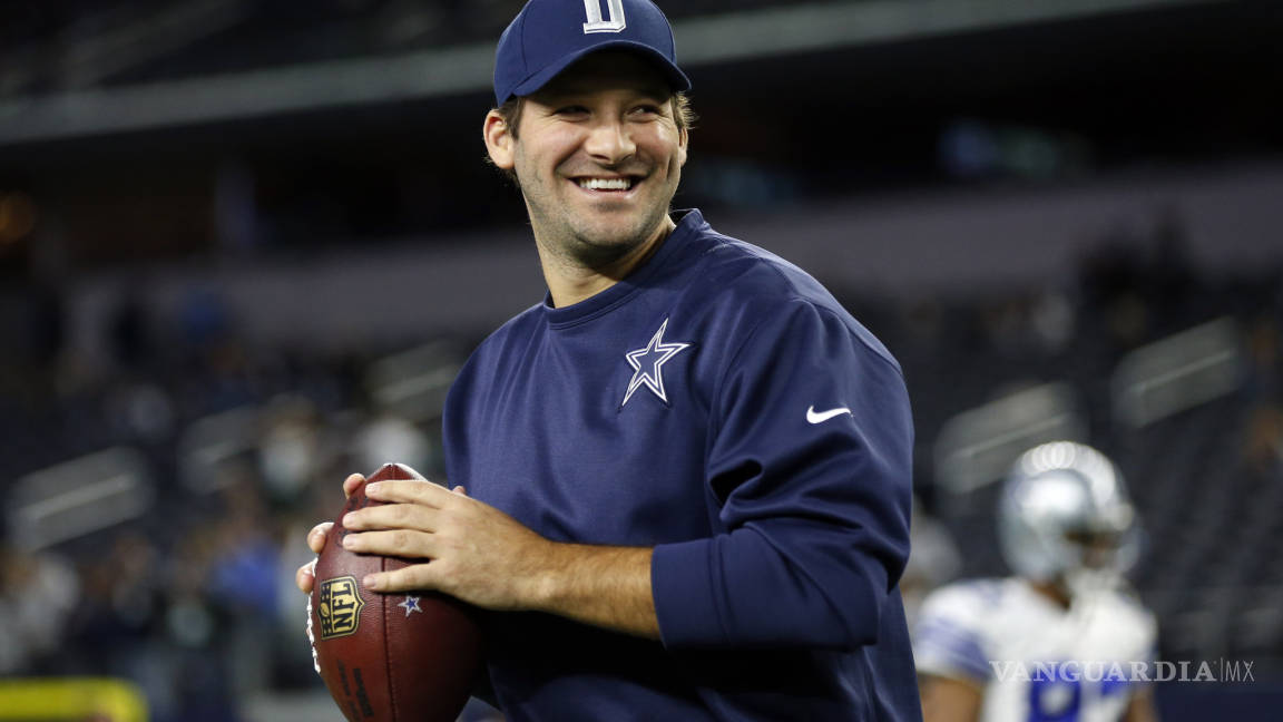 Cowboys ponen oficialmente a Romo en lista de reservas lesionados