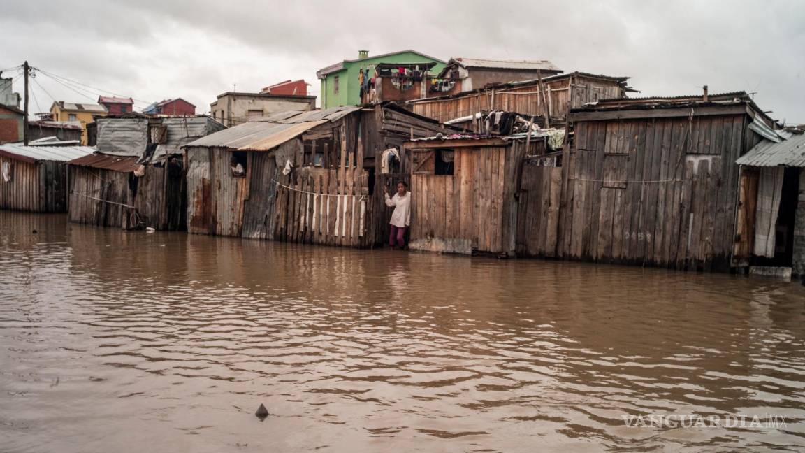 Deja tormenta tropical Ana 78 muertes en su paso por el sureste de África