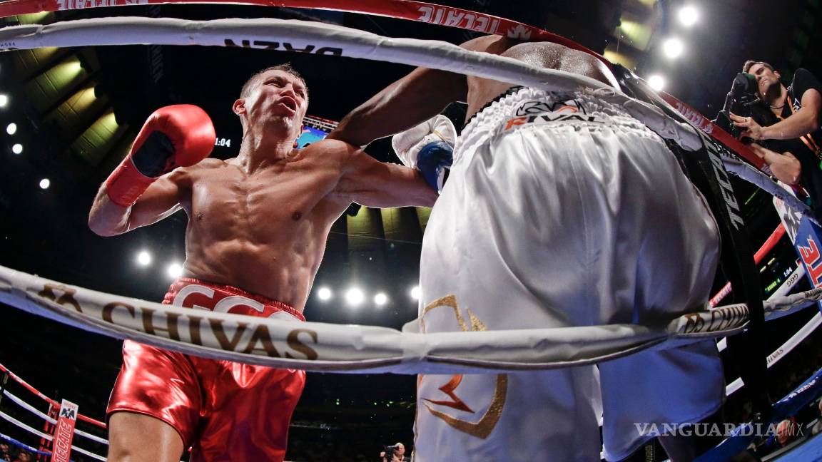 $!Golovkin regresa al ring y masacra a Steve Rolls