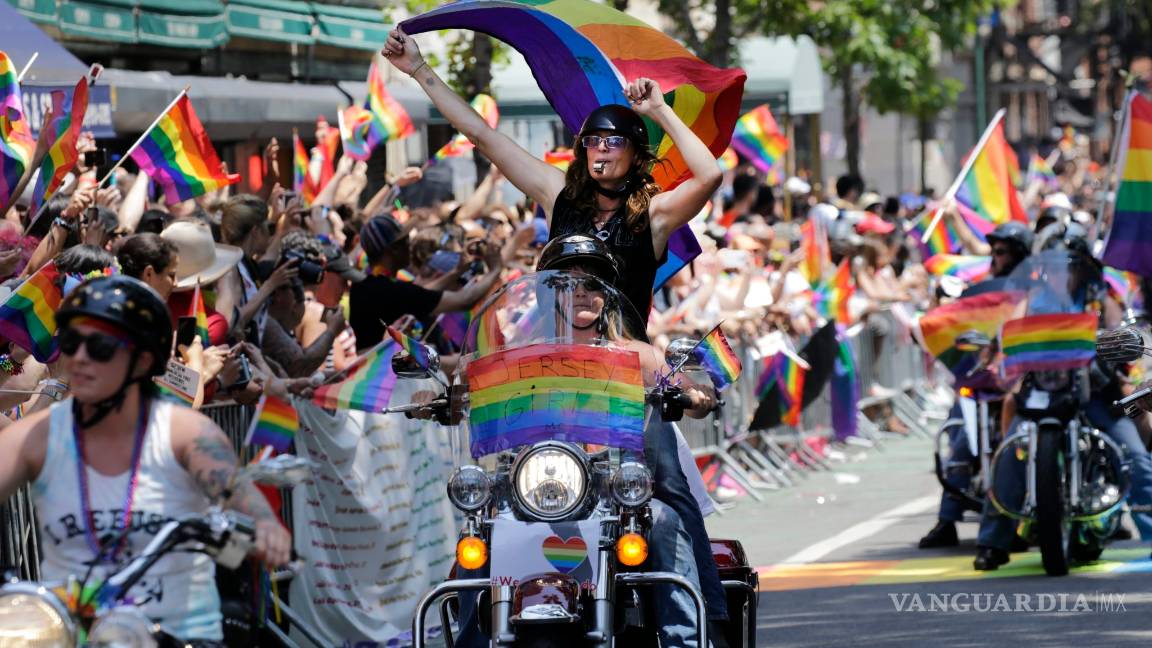 $!Nueva York celebra el orgullo gay y recuerdan la matanza de Orlando