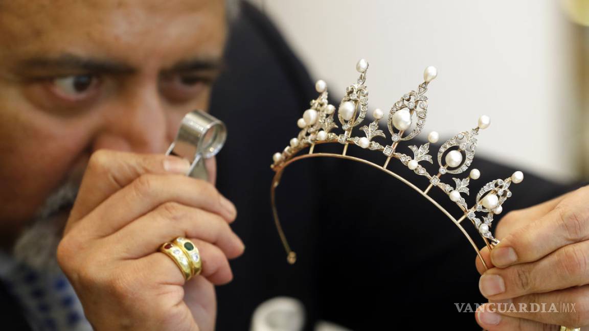 ¿Usará Meghan Markle una tiara real en su gran día?