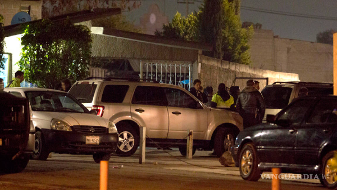 Hombre asesina a esposa e hijos en Ecatepec