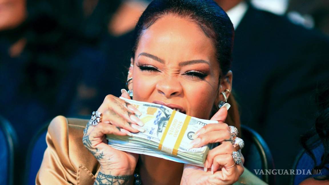 Forbes declara oficialmente a Rihanna como la intérprete más rica del mundo