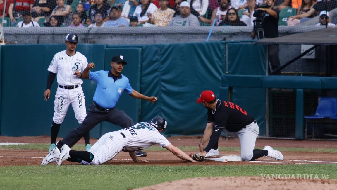 $!La defensiva duranguense no fue la mejor y eso aprovechó la Nave Verde.