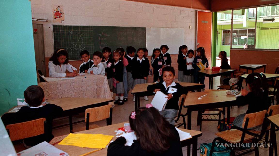 $!Jubilados pueden trabajar en dependencias y tener pensión