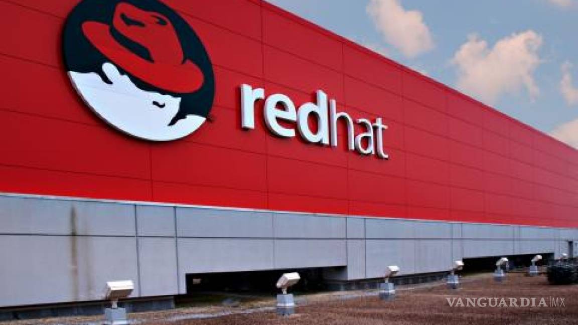 IBM compra a proveedor de software Red Hat por 34 mil millones de dólares