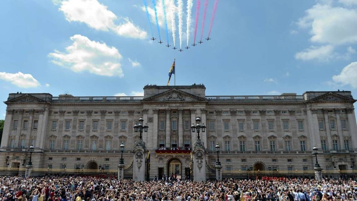 $!Tragedias de Londres y Manchester nublan cumpleaños 91 de Isabel II