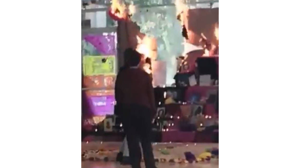 Altar de muertos de la Facultad de Jurisprudencia se incendia