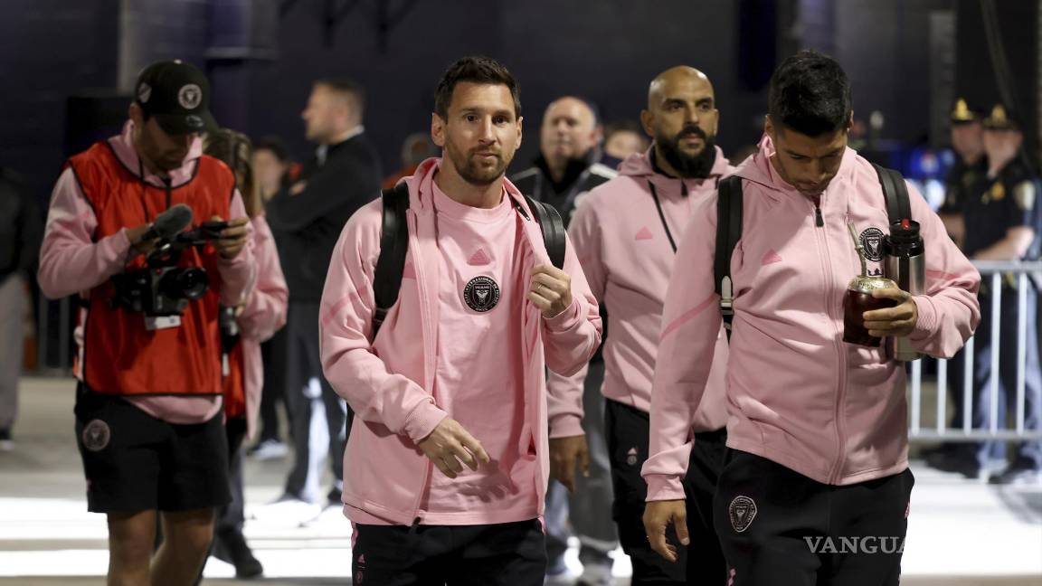 $!Messi asistió junto a su hijo y compañeros de equipo al juego entre el Heat y los Celtics.